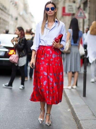 Top 3 reasons for red skirts - red Midi Skirt Picture  posted by Annie K, Fashion and Lifestyle Blogger, Founder, CEO and writer of ANNIES BEAUTY HOUSE - a german fashion and beauty blog