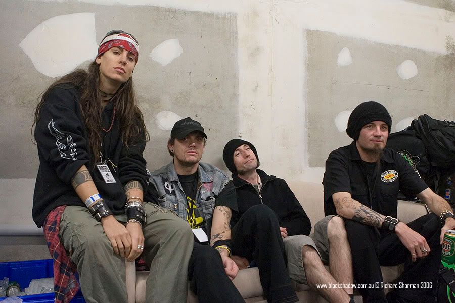 IMAGE: http://i29.photobucket.com/albums/c251/spindoctor66/37b6986a.jpg