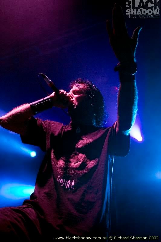 IMAGE: http://i29.photobucket.com/albums/c251/spindoctor66/Lamb%20of%20God/log03.jpg