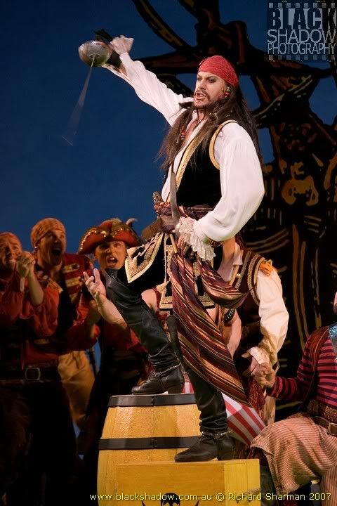 IMAGE: http://i29.photobucket.com/albums/c251/spindoctor66/Pirates%20of%20Penzance/POP05.jpg
