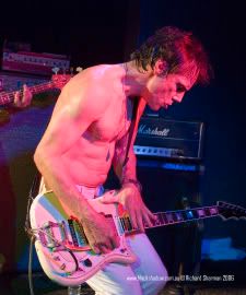 IMAGE: http://i29.photobucket.com/albums/c251/spindoctor66/RB075.jpg