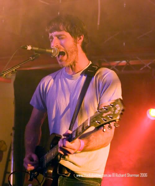 IMAGE: http://i29.photobucket.com/albums/c251/spindoctor66/f04.jpg