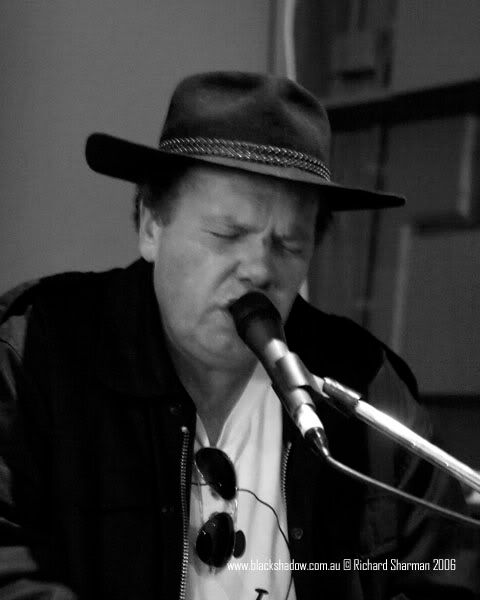 IMAGE: http://i29.photobucket.com/albums/c251/spindoctor66/lt017.jpg