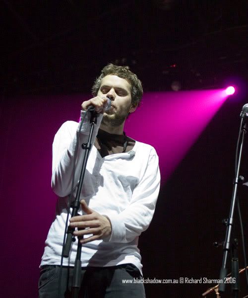 IMAGE: http://i29.photobucket.com/albums/c251/spindoctor66/teen02.jpg