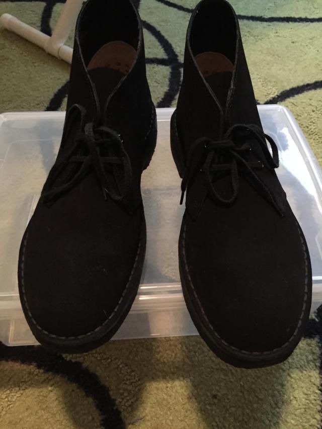 all black clarks