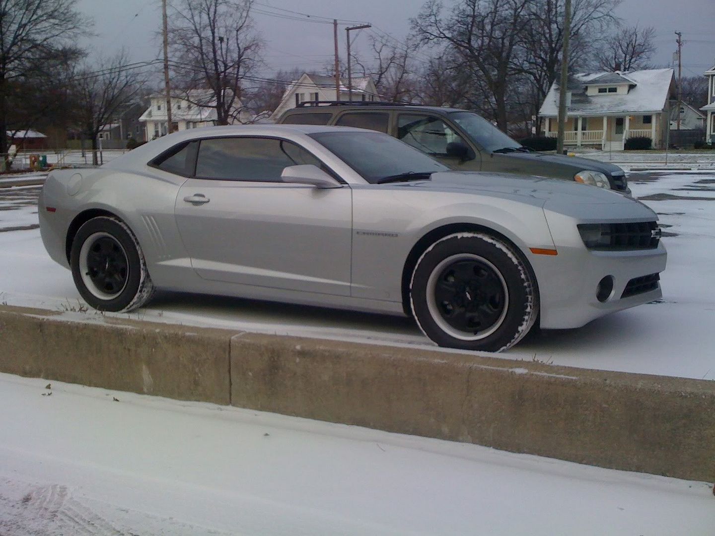First snow in the New Camaro (Detroit, MI) Camaro5 Chevy Camaro Forum