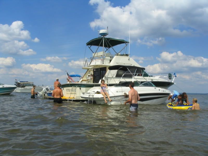 IboatsRaftup61809005.jpg