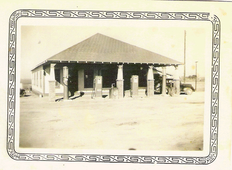 Pawelekville Store 1942