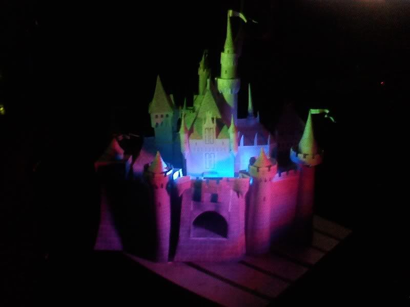 Sleeping+beauty+castle+silhouette