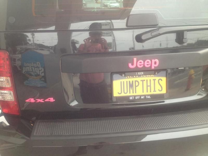 Colored jeep emblems