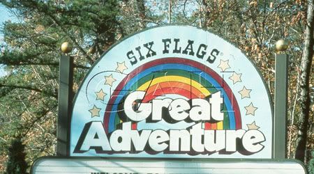 Sign-Six-Flags-Great-Adventure-Rainbow.jpg