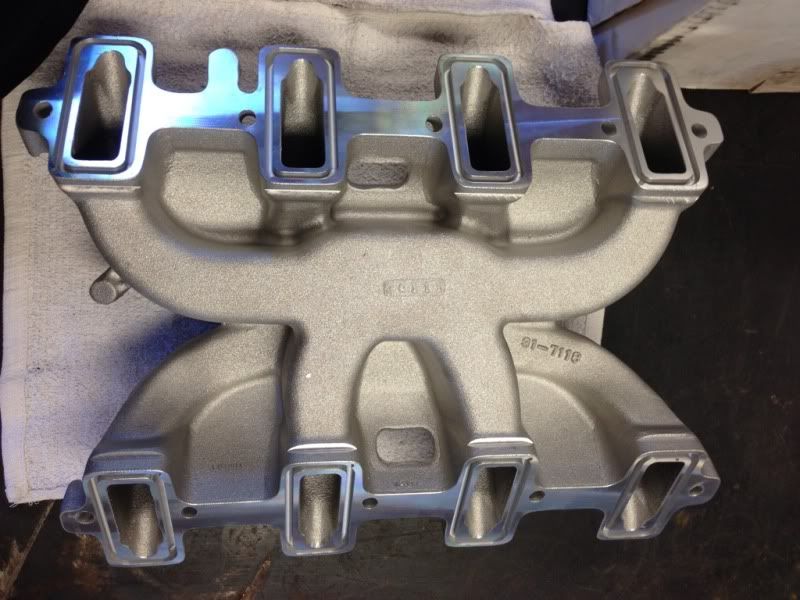 Edelbrock 7118 Performer RPM LS1 Carbureted Intake kit Pirate 4x4