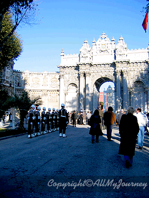 Istanbul Day2 Dolmabahce Palace 2 Continents