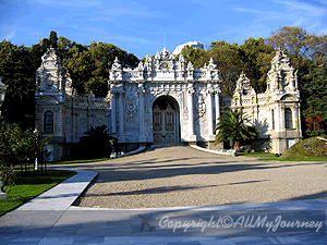 Istanbul Day2 Dolmabahce Palace 2 Continents