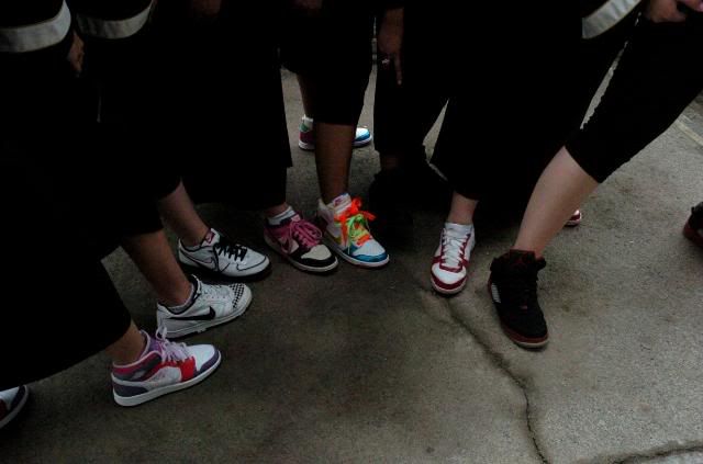 kicks.