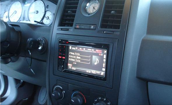 Chrysler 300c aftermarket navigation #5