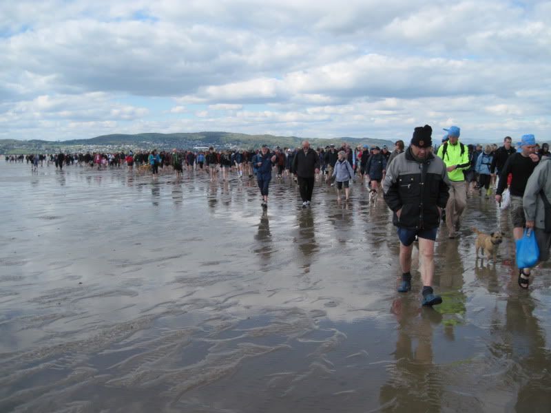 http://i29.photobucket.com/albums/c277/Tags1/Morecambe%20Bay/048jpg.jpg