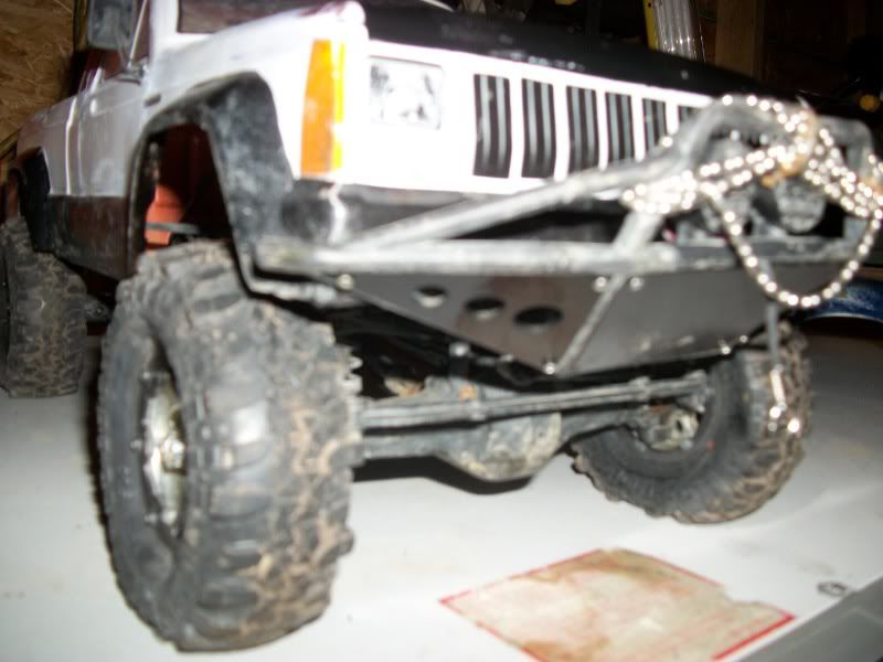 heres my axial scx 10 trial rig tsl boggers