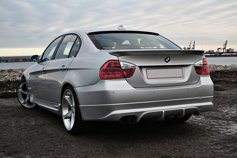 IMAGE: http://i29.photobucket.com/albums/c289/Ferosso/IMG_3782.jpg