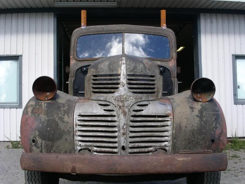 dodge4511.jpg
