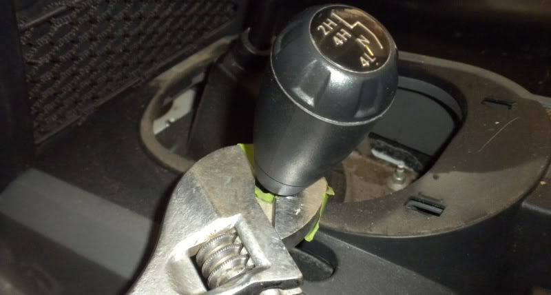 2008 Jeep wrangler shift knob removal #5