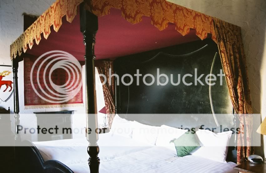 kinnitty castle room Pictures, Images and Photos