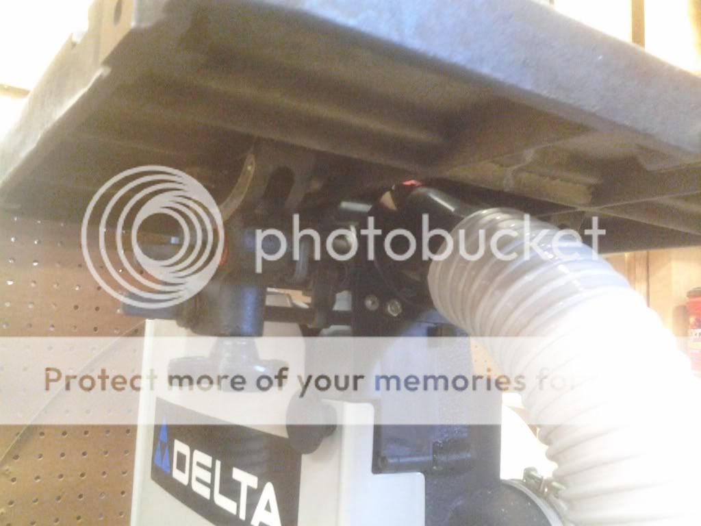 Delta Band Saw Dust Collection Solution by timbertailor LumberJocks