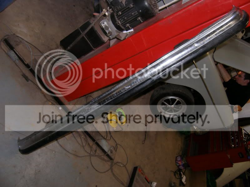 Mercedes W123 Rear Bumper | Retro Rides